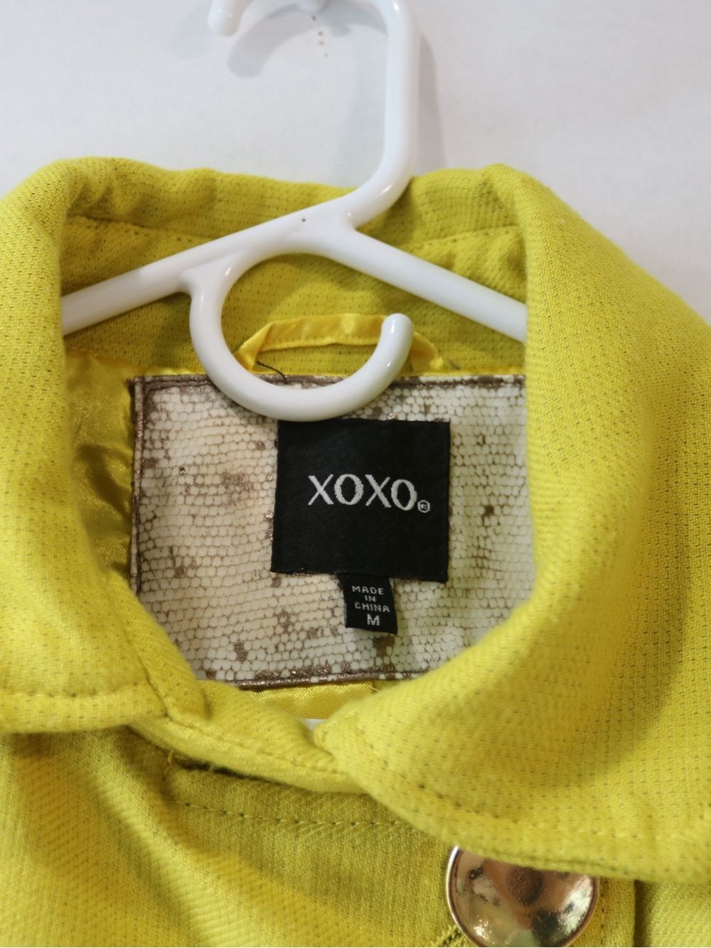 Y2K Early 2000s XOXO Women's Medium Double-Breasted Peacoat Jacket in Yellow - Picture 5 of 15